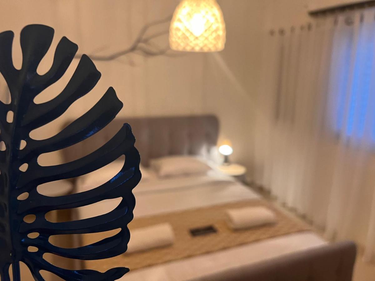 Kingdom Of The Dead Sea Crown Group Collection Apartment Neve Zohar Ngoại thất bức ảnh